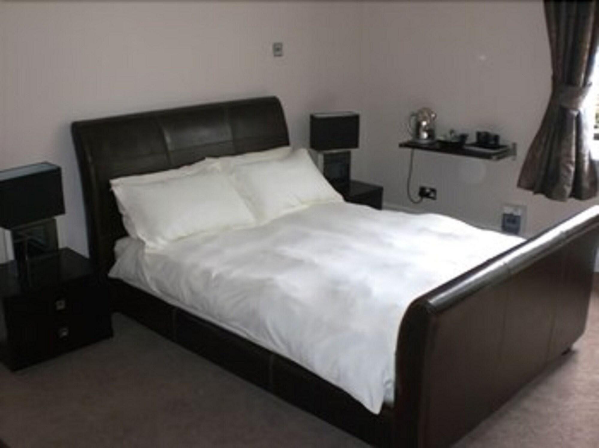 The Amblehurst Hotel Sale Bagian luar foto