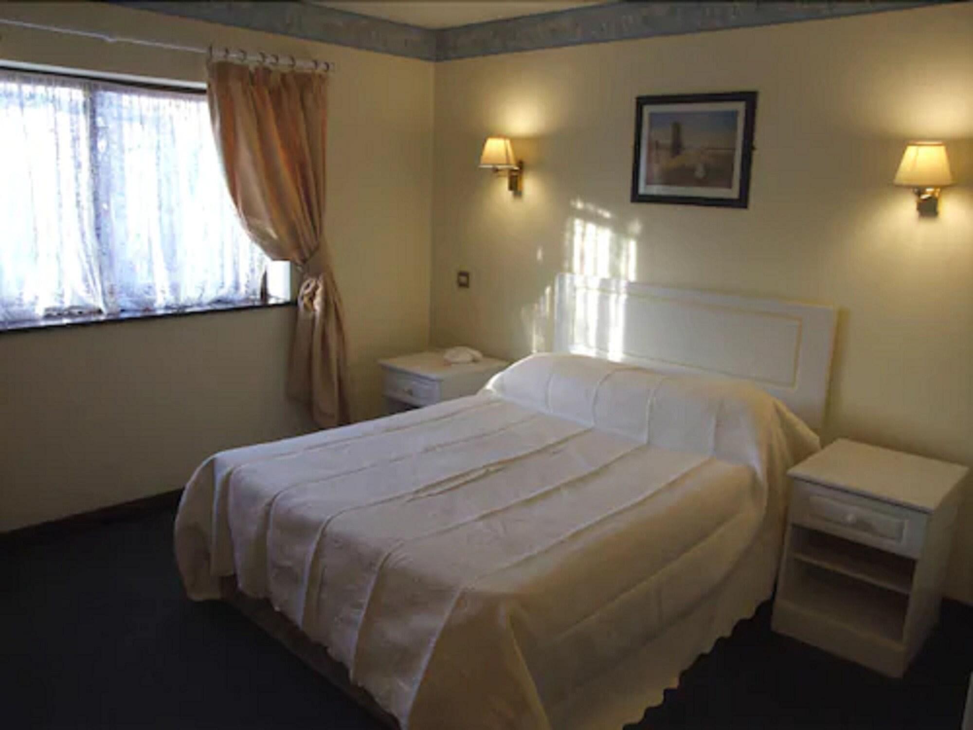 The Amblehurst Hotel Sale Bagian luar foto